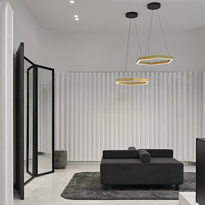 Image: uploads/2017_03/DanHocking-MIKA-DF-Eastland-HR-1_8mnR3aB_nTNTvyT.jpg