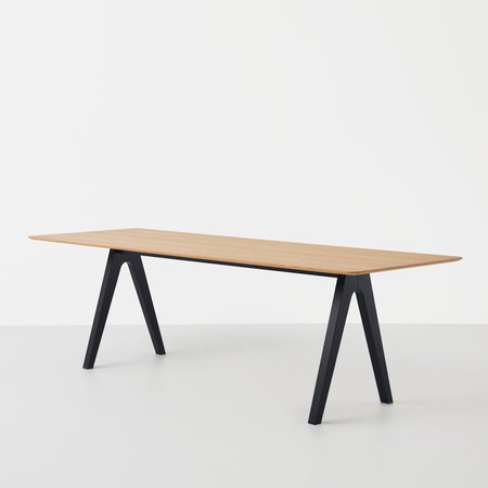 Scholar Table (Natural Oak)