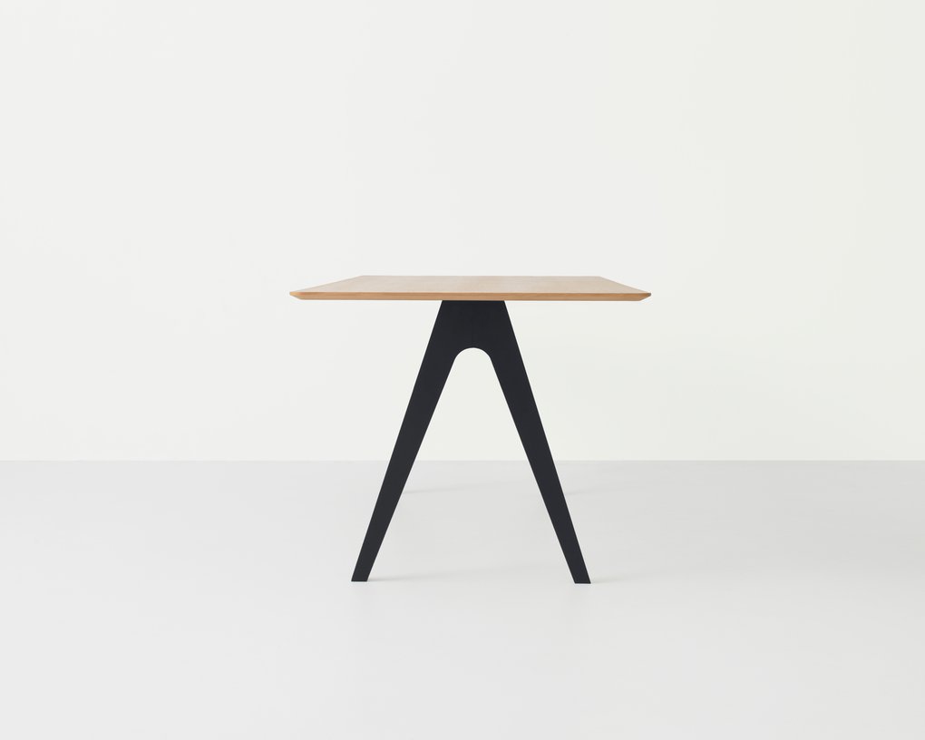 Image: uploads/2017_03/Resident-Scholar-table-by-Cameron-Foggo-2.jpg