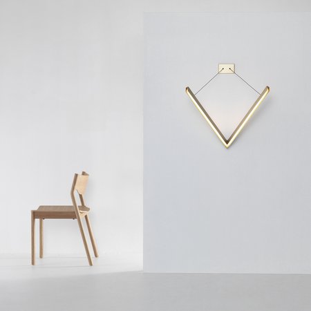 V Wall Light (Brass)
