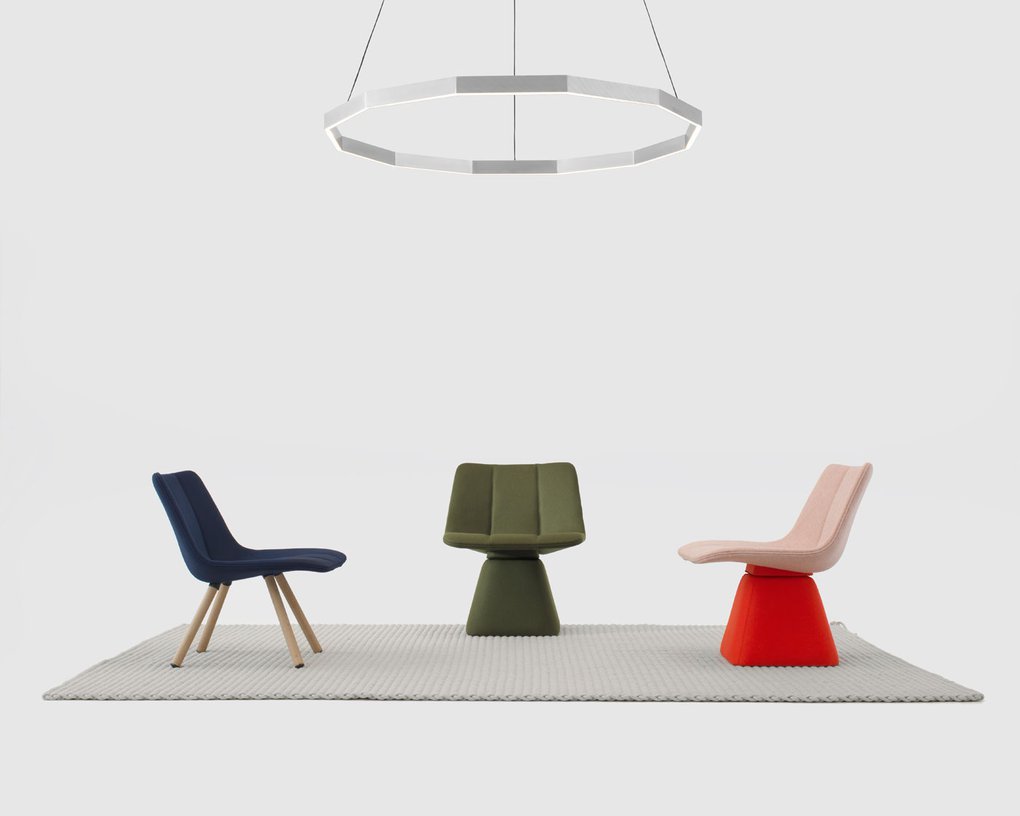 Image: uploads/2017_03/Resident-Volley-Chair-and-Midnight-pendant.jpg