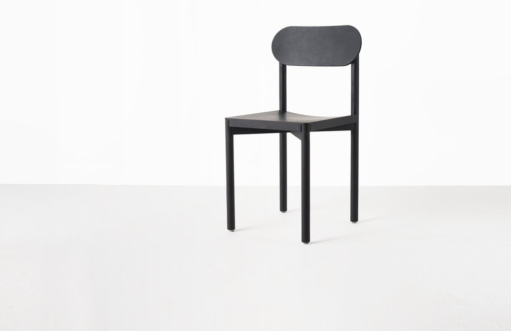 Image: uploads/2017_03/Resident-studio-chair-by-Jason-Whiteley-3.jpg