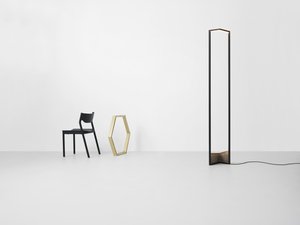 Image: uploads/2017_03/Resident_Foundry_Floor_Lamp_by_Nat_Cheshire-2.jpg