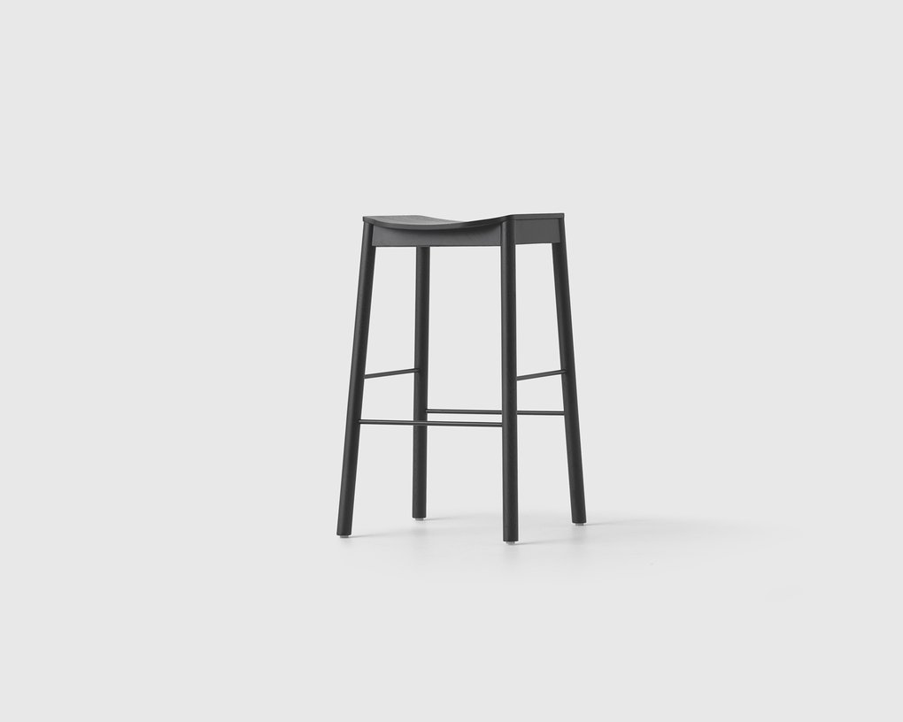 Image: uploads/2017_03/Tangerine-stool-2.jpg