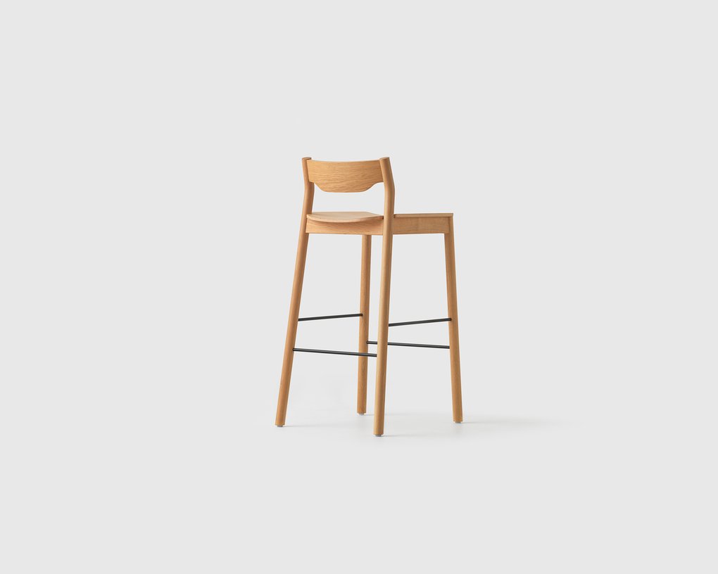 Image: uploads/2017_03/Tangerine-stool-wback-1.jpg