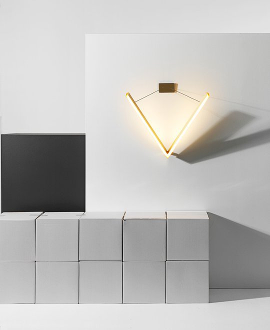 V Wall Light