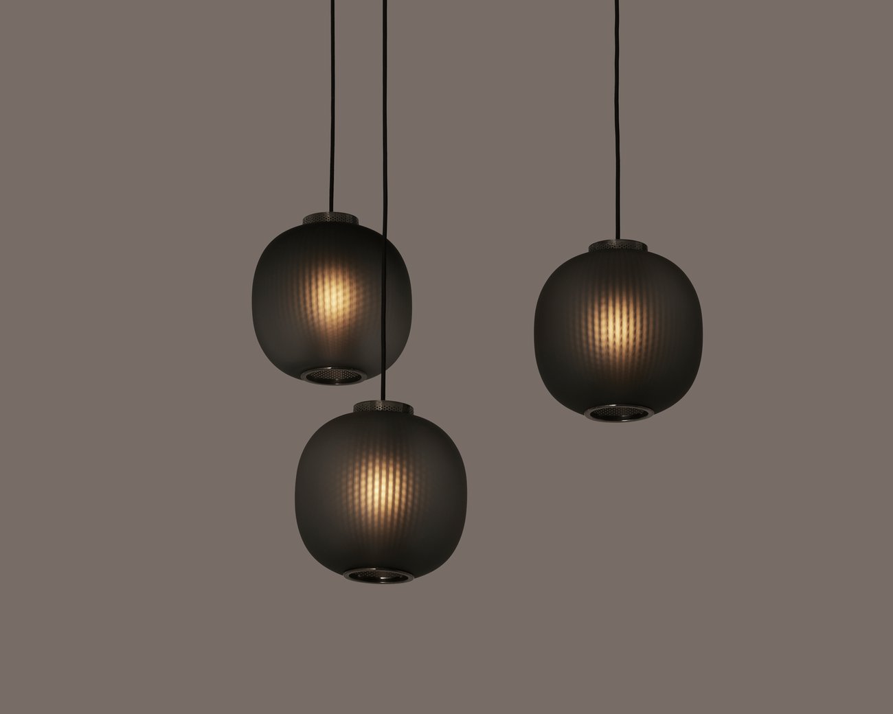 Image: uploads/2017_11/Resident-Bloom-Pendant-by-Tim-Rundle-2_4QRfqtP.jpg