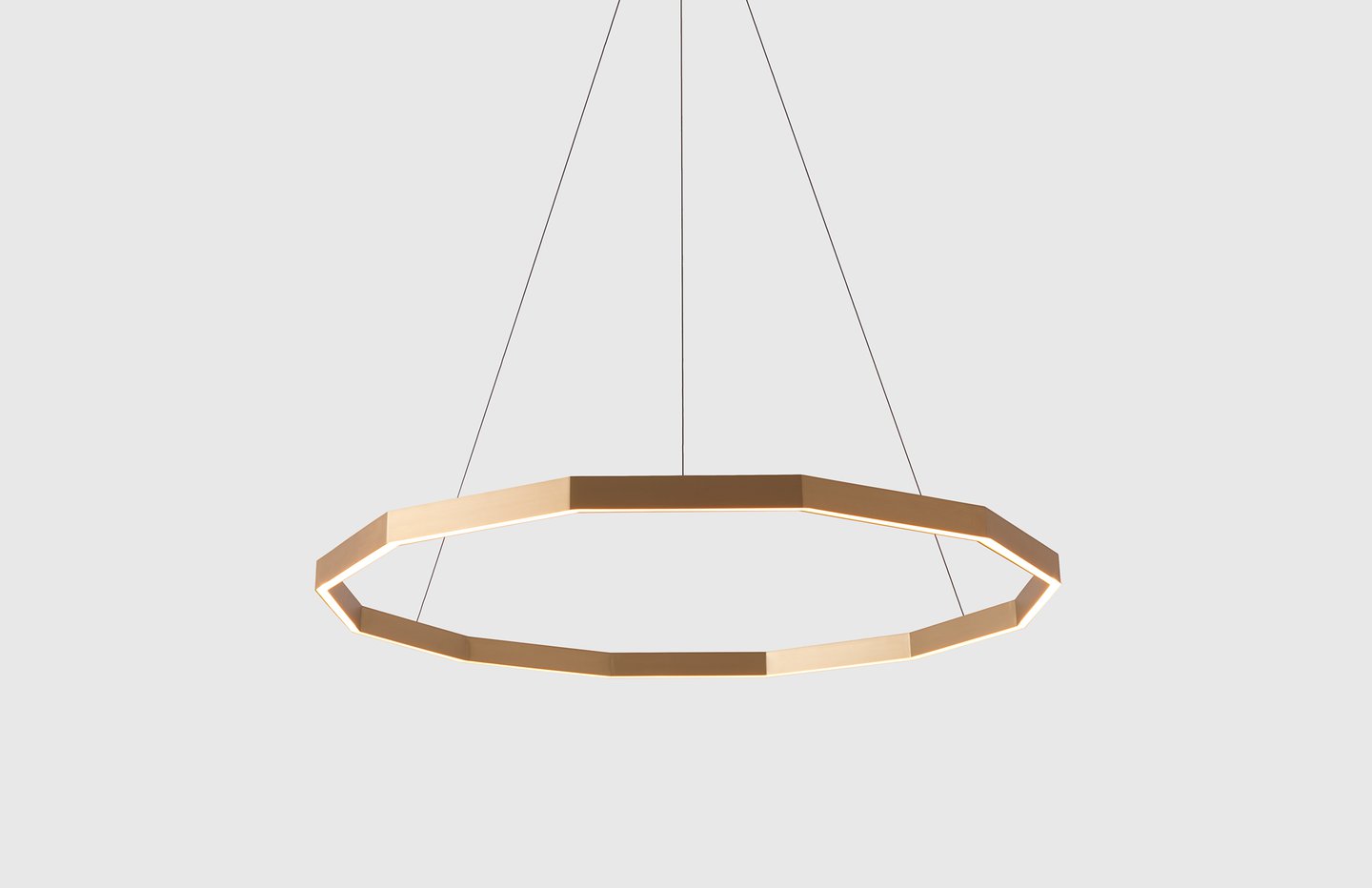 Image: uploads/2017_11/Resident-Midnight-Pendant-Brass-01.jpg