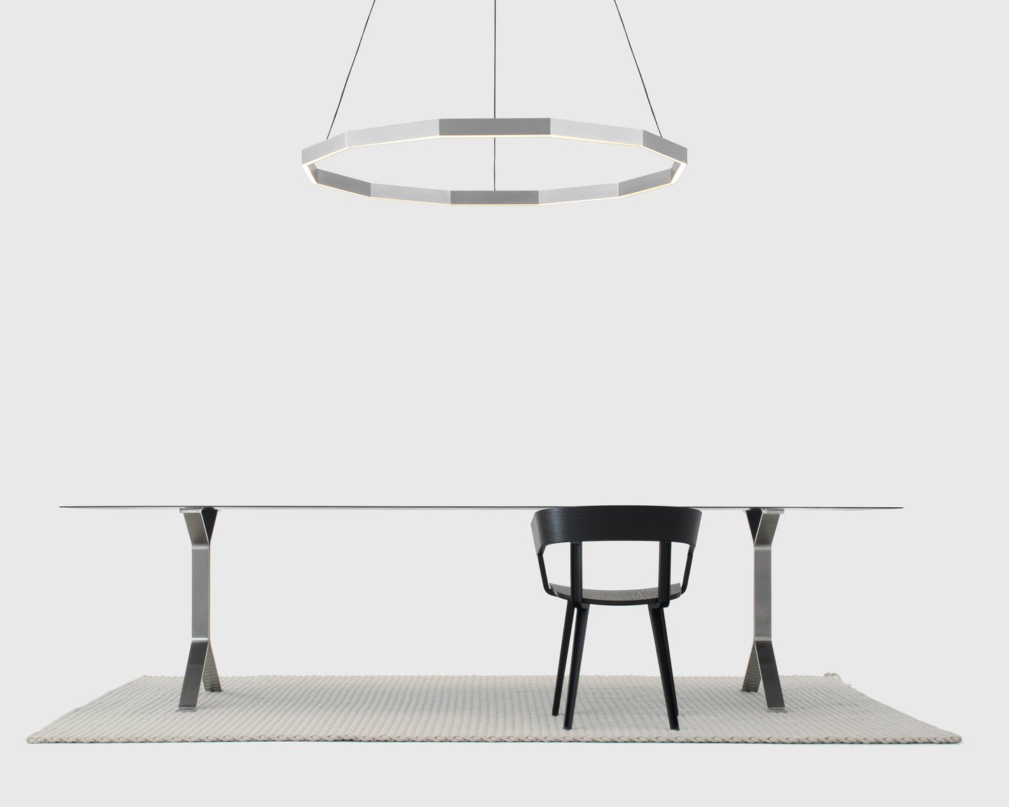 Image: uploads/2017_11/Resident-Midnight-Pendant-Light-Odin-Interstellar.jpg