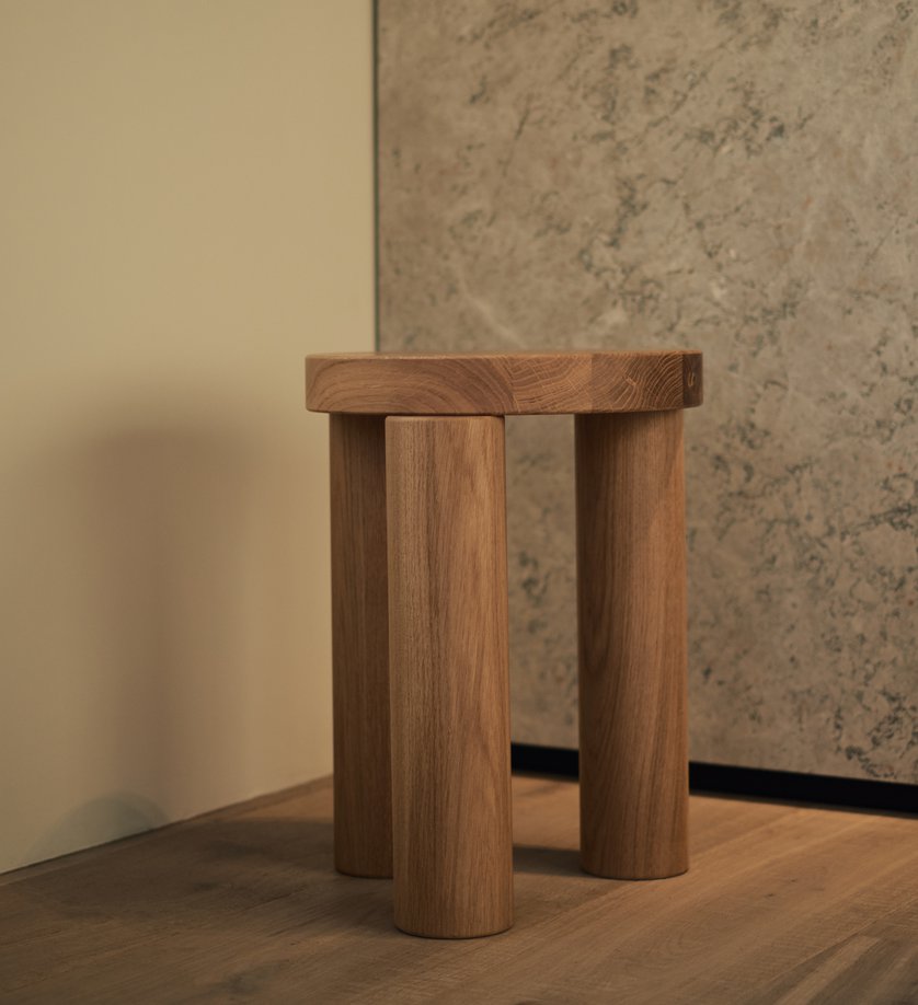 Offset Stool / Sidetable