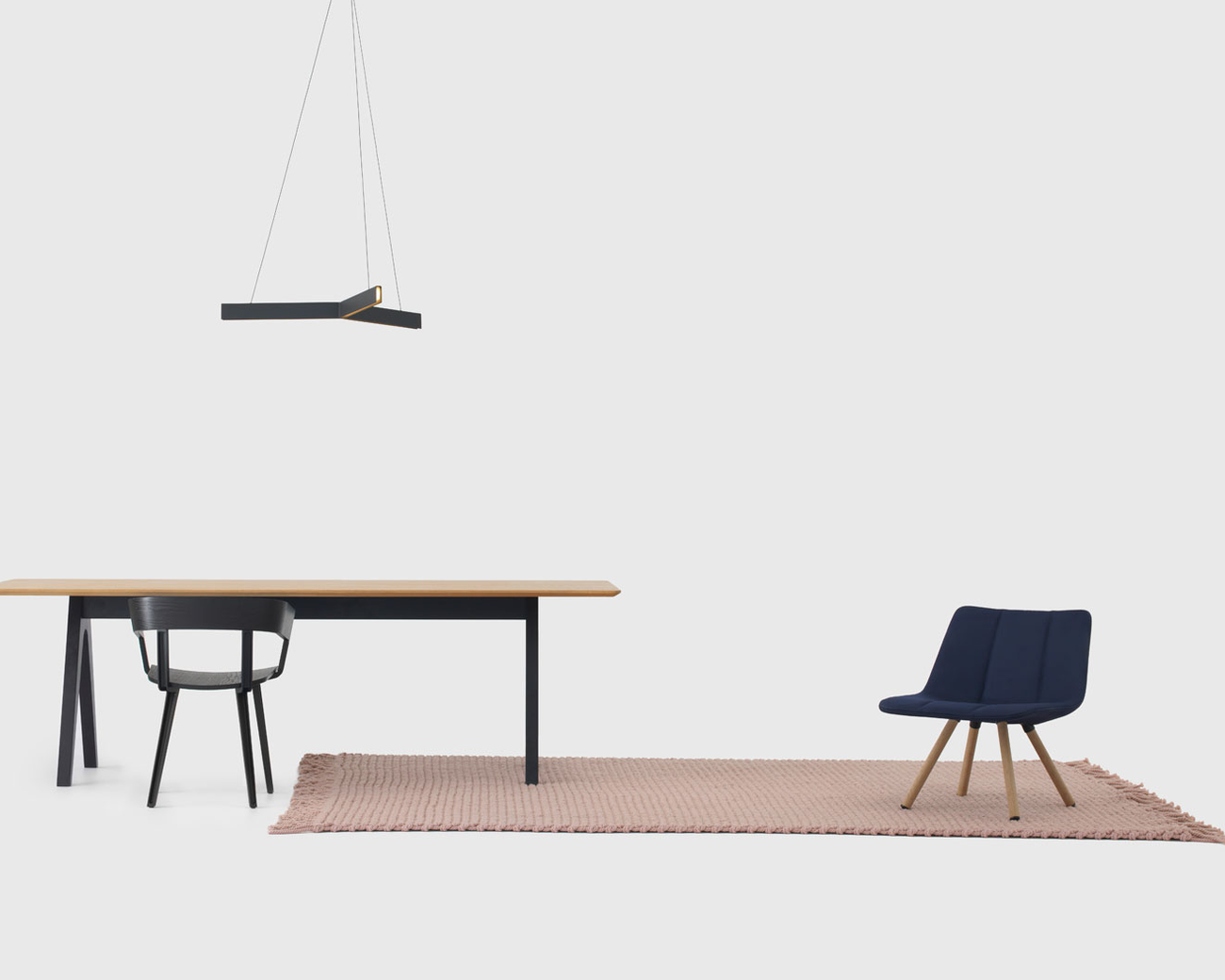 Image: uploads/2017_11/tri-pendant-resident.png