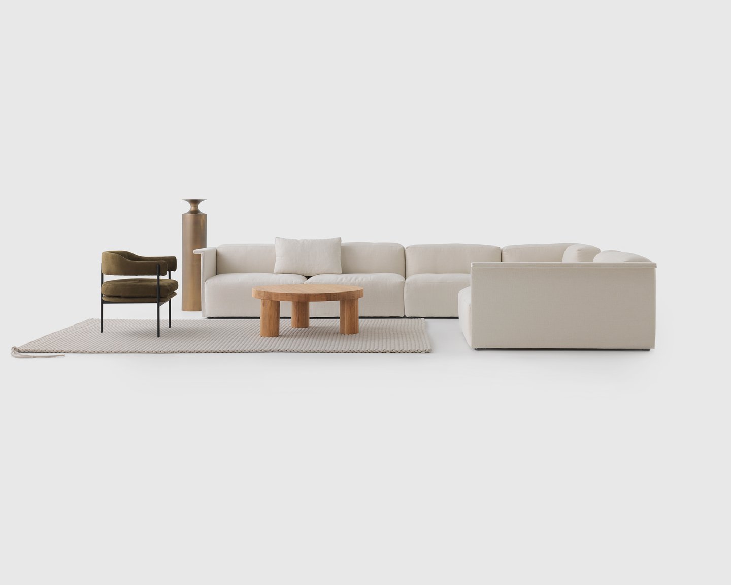 Image: uploads/2018_04/Arcade-sofa-3.jpg