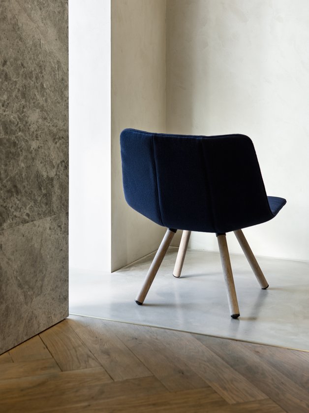 Volley Chair - 4 Leg