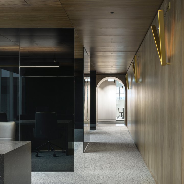 Image: uploads/2018_11/tri-insta.jpg