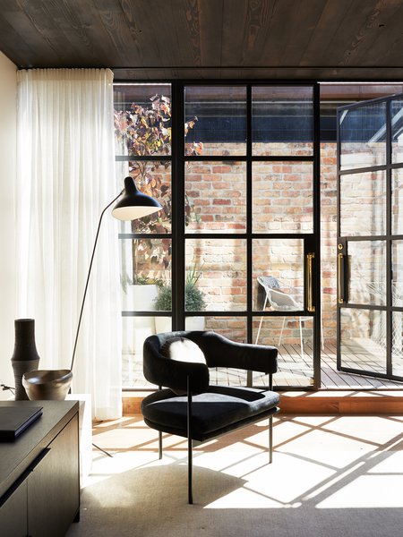 Isabella Chair