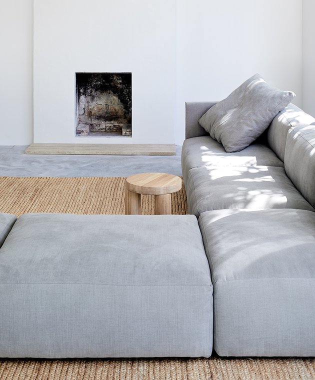 uploads/2019_04/res-front-4.jpg