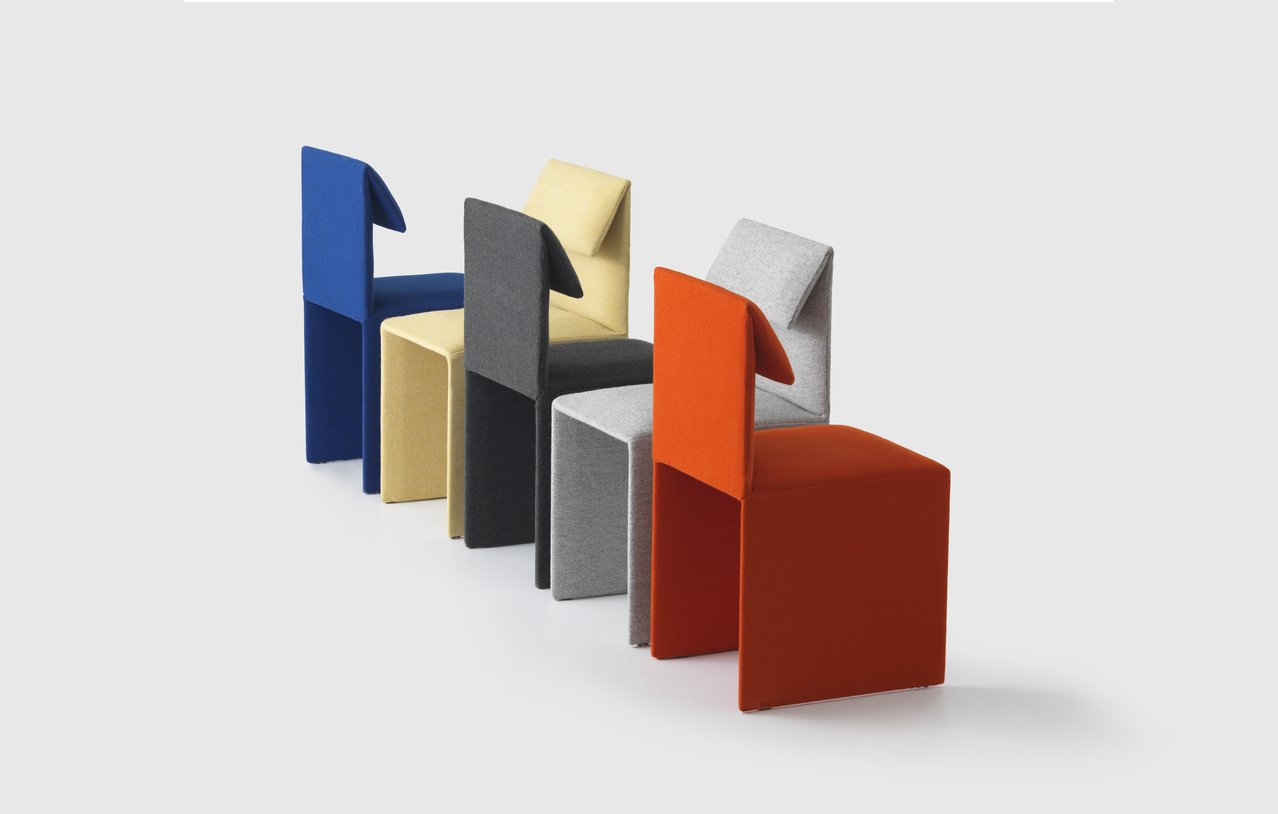 Image: uploads/2023_08/Resident_Sacha_Chair_by_Philippe_Malouin_07_8pY5BXm.jpeg