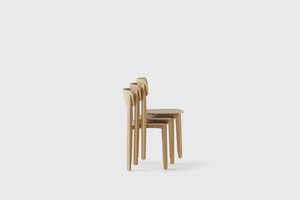 Image: uploads/2025_05/Resident_Radio_Chair_0231.jpg