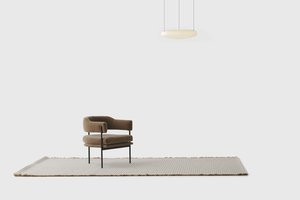 Image: uploads/2025_05/Resident_Silk_0290_ZowchTd.jpg